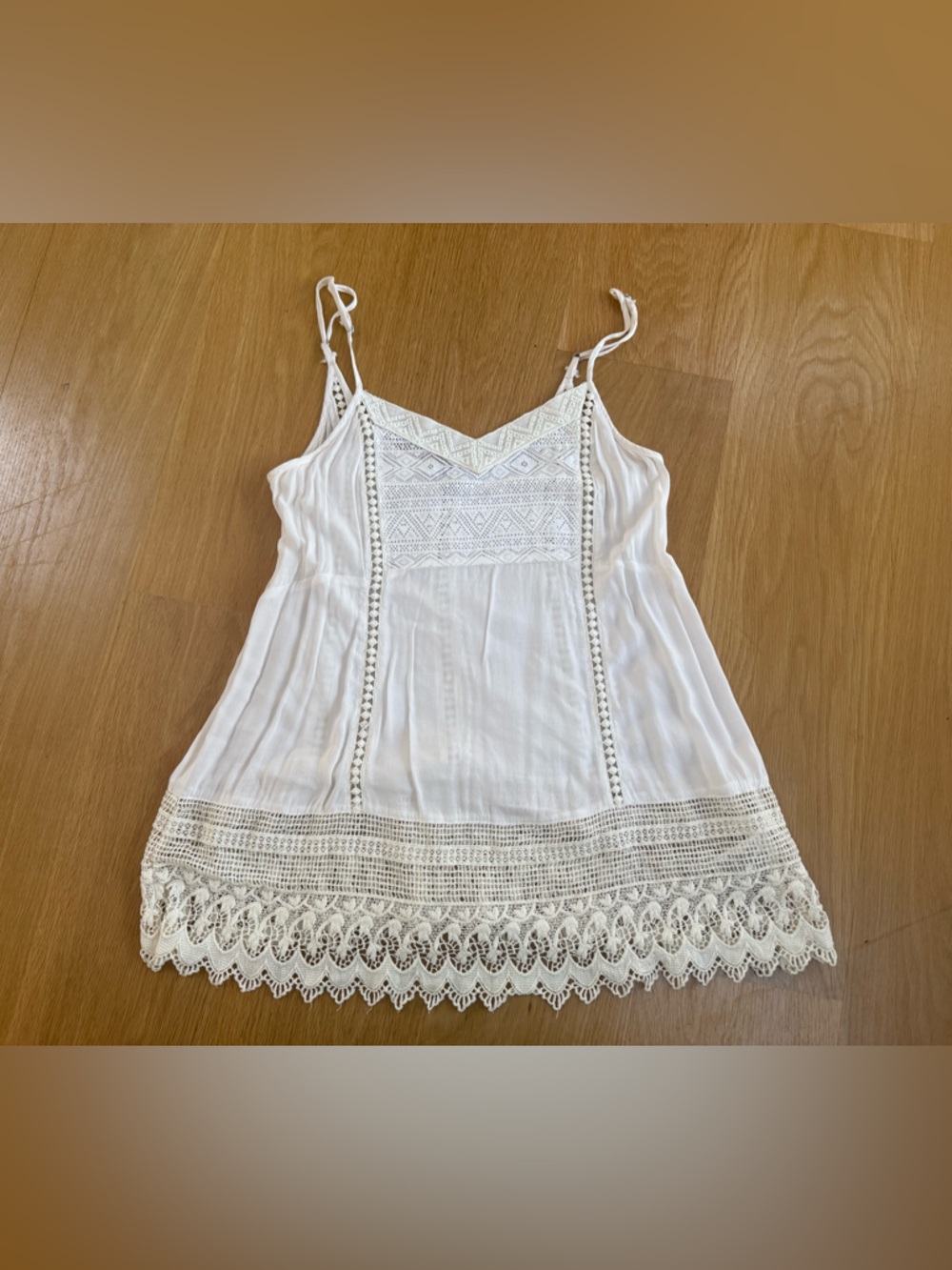 White Crochet-Trim Spaghetti Strap Women's Top - Picture 2 of 8
